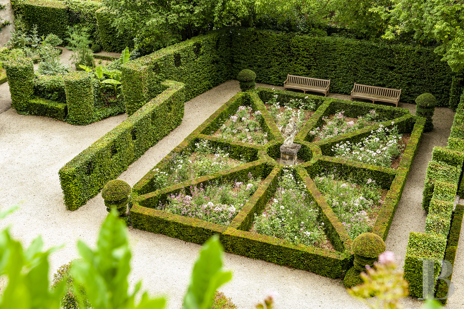 The outbuildings of an 18th-century manor house and its certified «remarkable» garden on the banks of the Loire to the east of Tours - photo  n°15