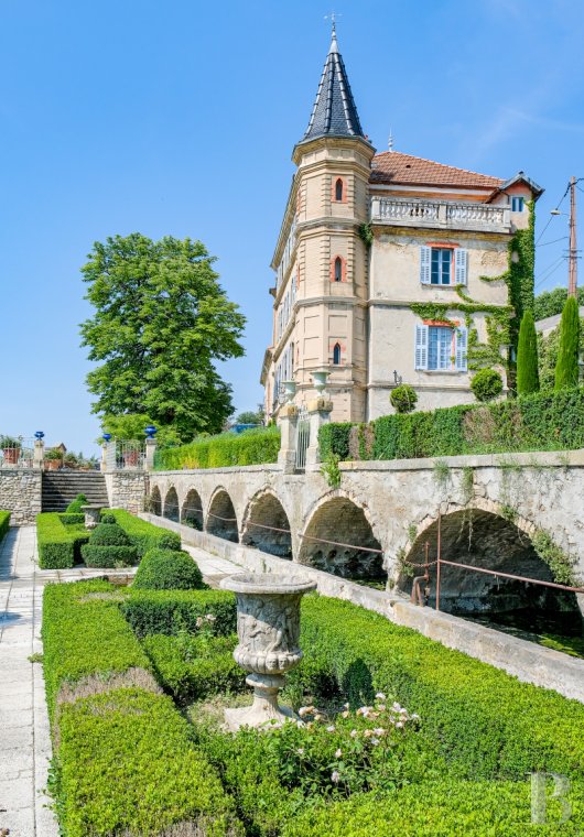 chateaux a vendre paca   - 3