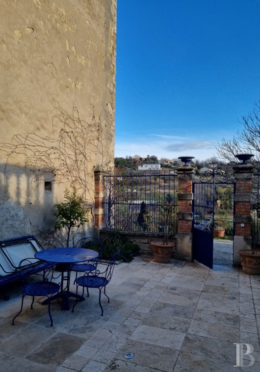 chateaux a vendre paca   - 22