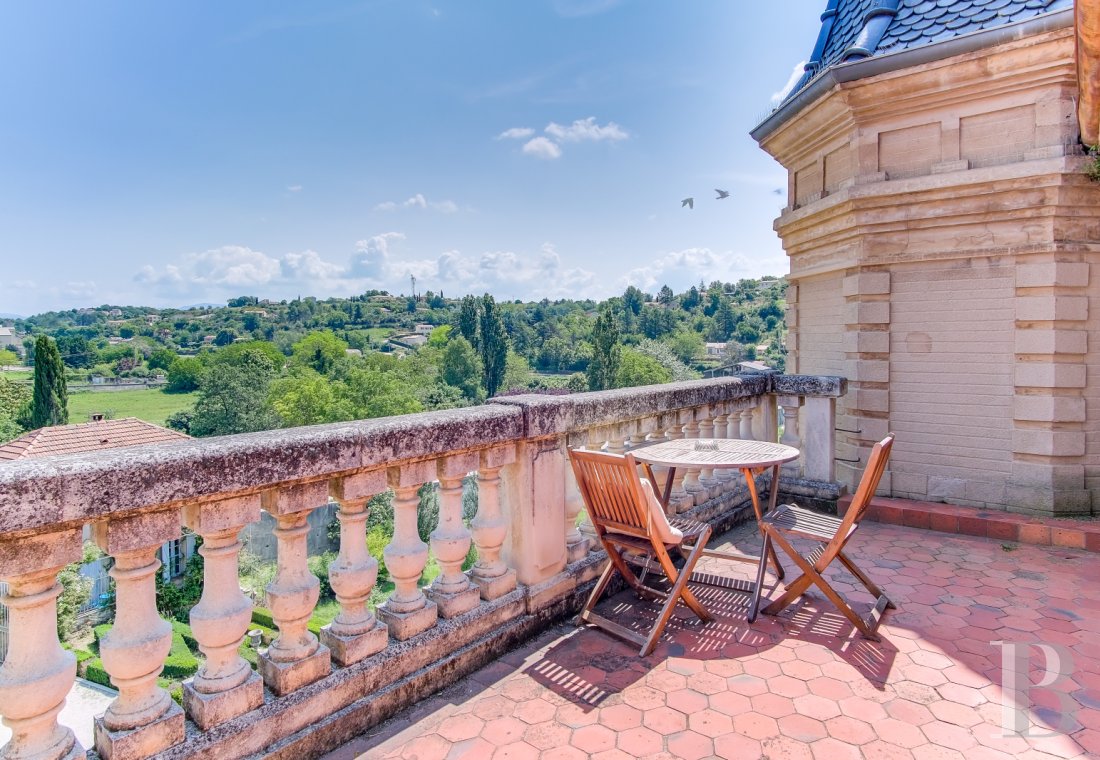 chateaux a vendre paca   - 20