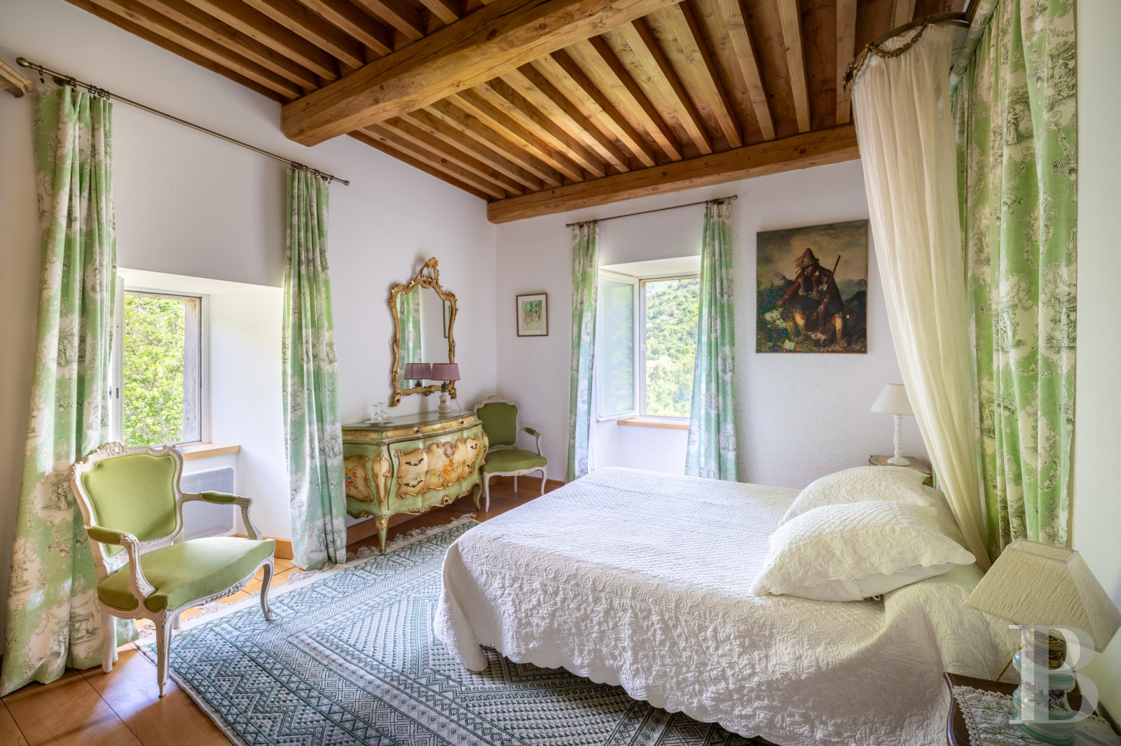 A 13th-century château stands on guard over the Cévennes hills in the southernmost point of the Lozère department, on the border with the Gard department - photo  n°27