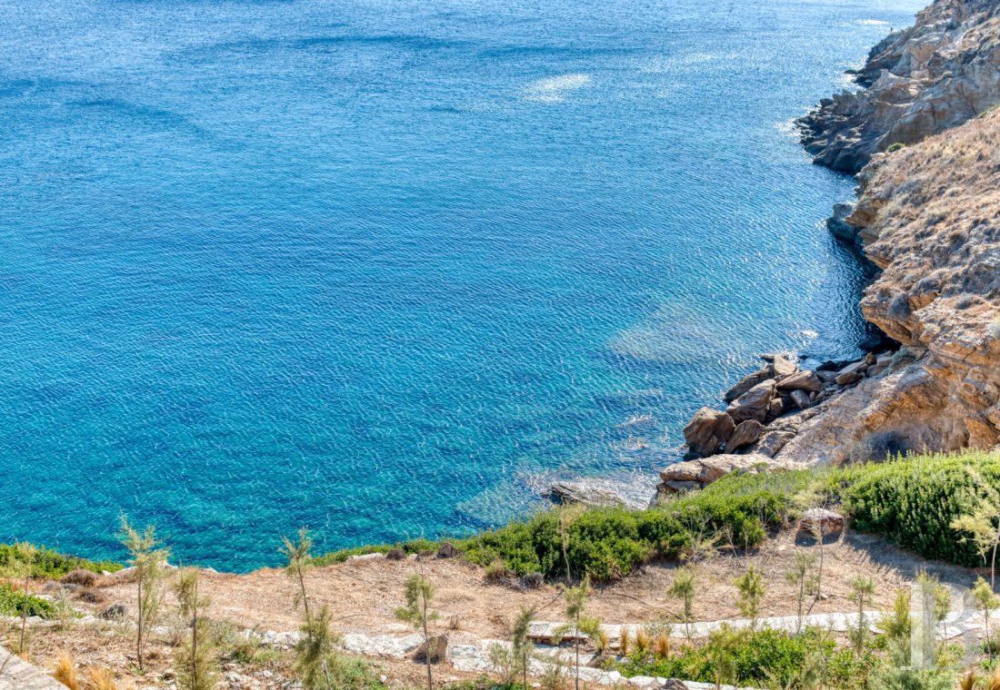 A group of houses between sky and sea on Ios in the Cyclades - photo  n°40