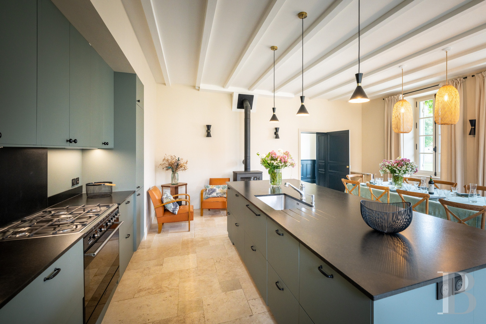 A former vineyard converted into a family home in Charente-Maritime, between Saintes and Royan - photo  n°13