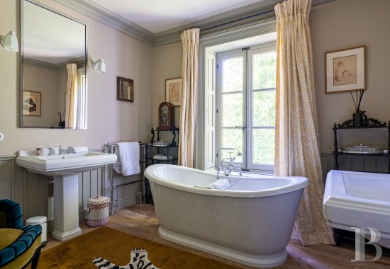 En Sologne, un manoir du 19e siècle et ses dépendances au milieu d’un vaste domaine - photo  n°24