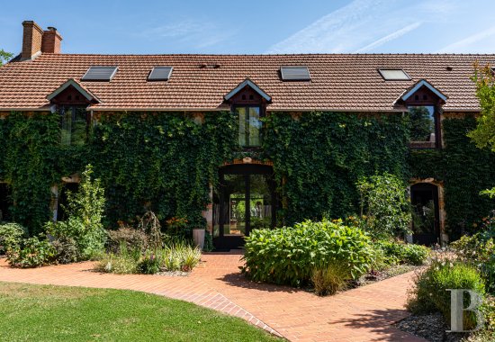 En Sologne, un manoir du 19e siècle et ses dépendances au milieu d’un vaste domaine - photo  n°7