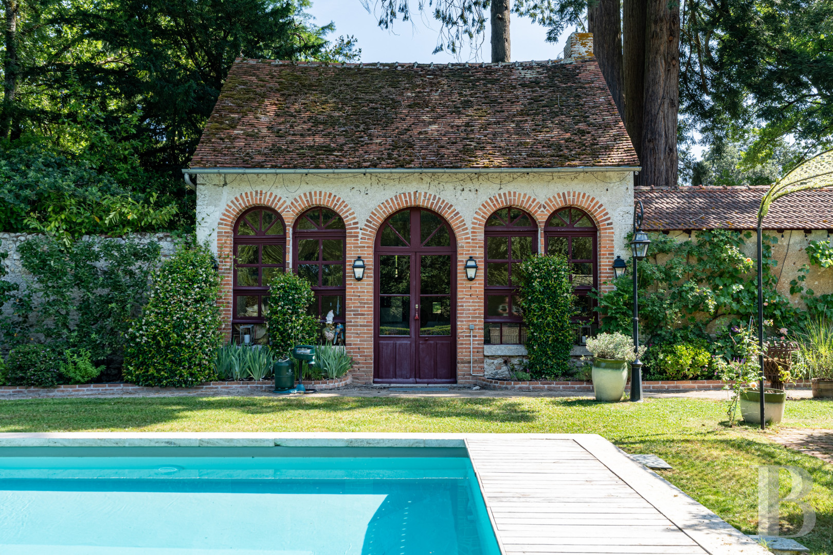 En Sologne, un manoir du 19e siècle et ses dépendances au milieu d’un vaste domaine - photo  n°41