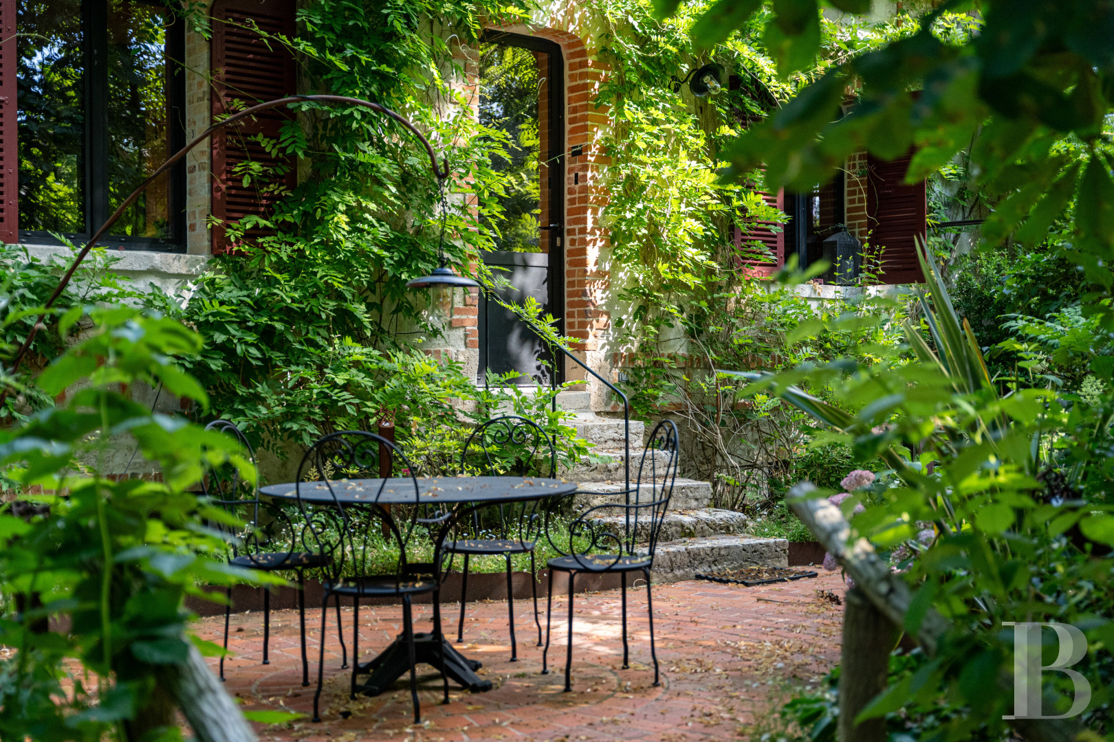 En Sologne, un manoir du 19e siècle et ses dépendances au milieu d’un vaste domaine - photo  n°9