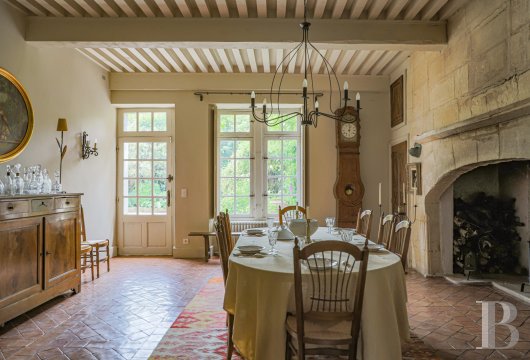 À Tarascon, dans les Bouches-du-Rhône, un mas du 15e siècle entouré d’oliveraies - photo  n°10