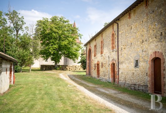 chateaux for sale France languedoc roussillon   - 16