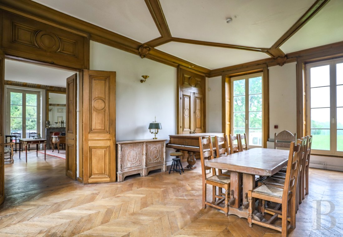Château · Mennecy
