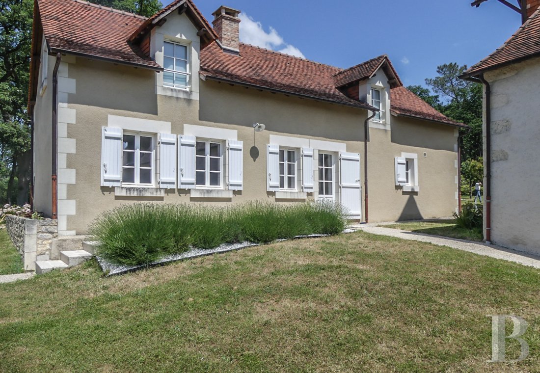 character properties France poitou charentes   - 2