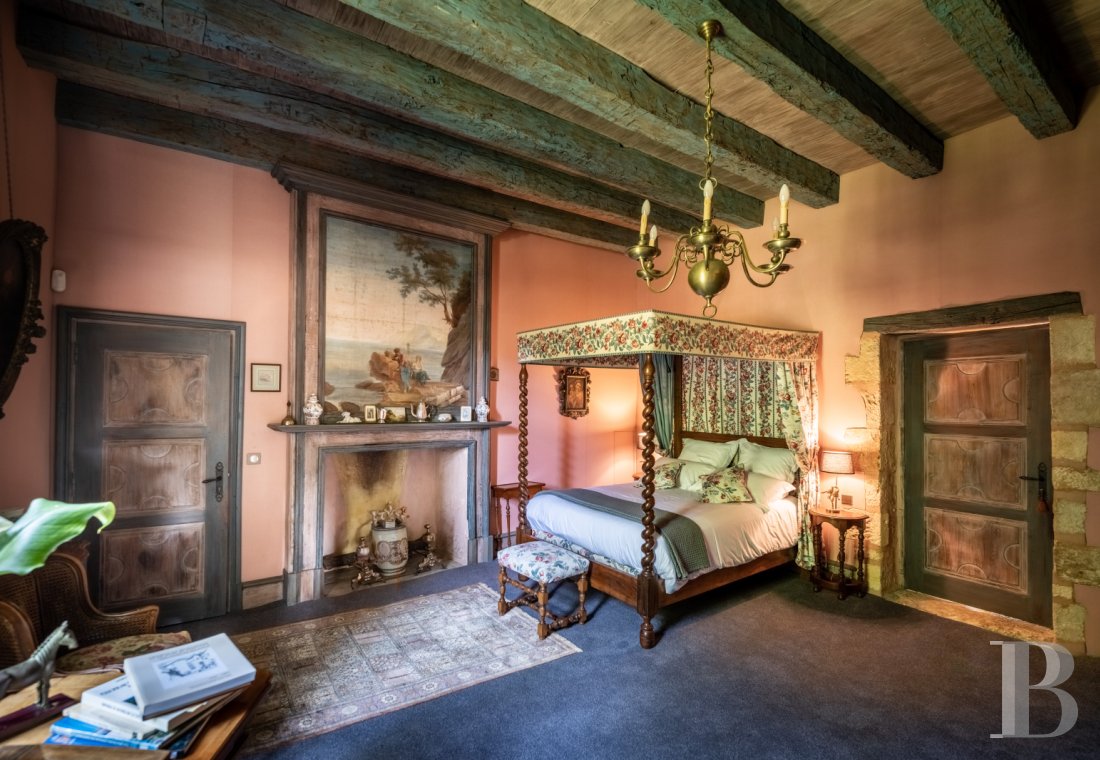 An independent flat in a 15th-century château in the Périgord Noir, north of Sarlat-la-Canéda  - photo  n°12