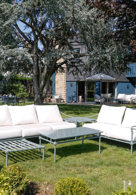 A contemporary villa next to the canal in Vannes, Morbihan - photo  n°44
