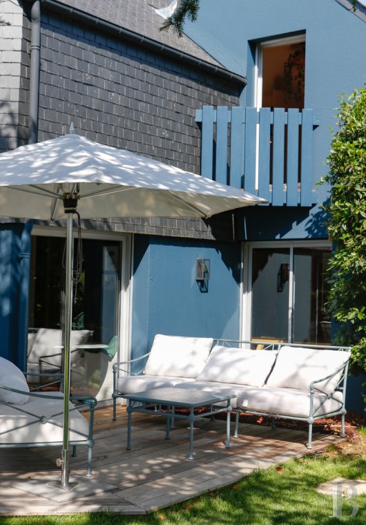 À Vannes, dans le Morbihan, une villa contemporaine au bord du canal - photo  n°3