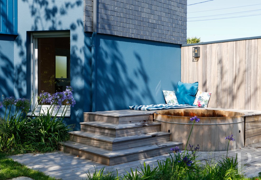 A contemporary villa next to the canal in Vannes, Morbihan - photo  n°35