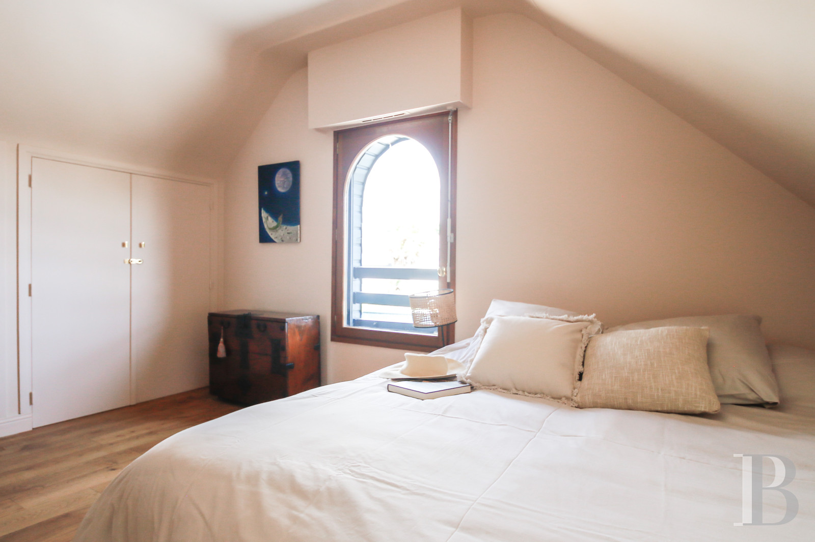 À Vannes, dans le Morbihan, une villa contemporaine au bord du canal - photo  n°32