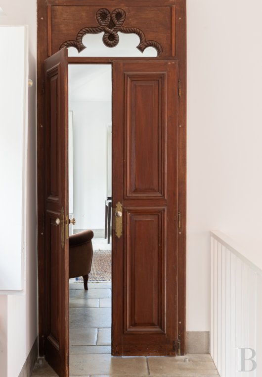 A proximité de Lisbonne, à l’entrée du parc naturel de Sintra-Cascais, une maison de village avec jardin, terrasses et patios - photo  n°11