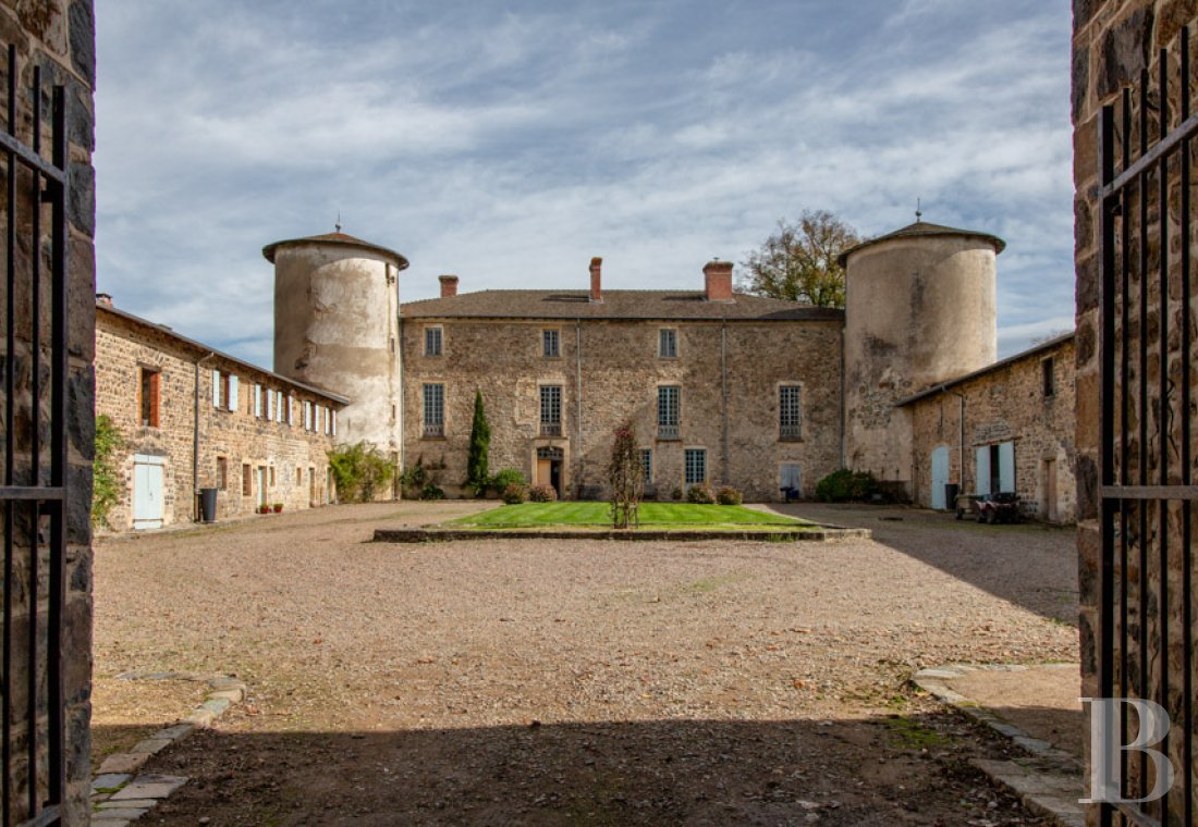 Château · Beaujeu