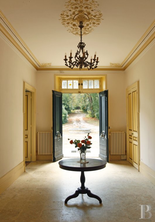 chateaux for sale France midi pyrenees   - 9