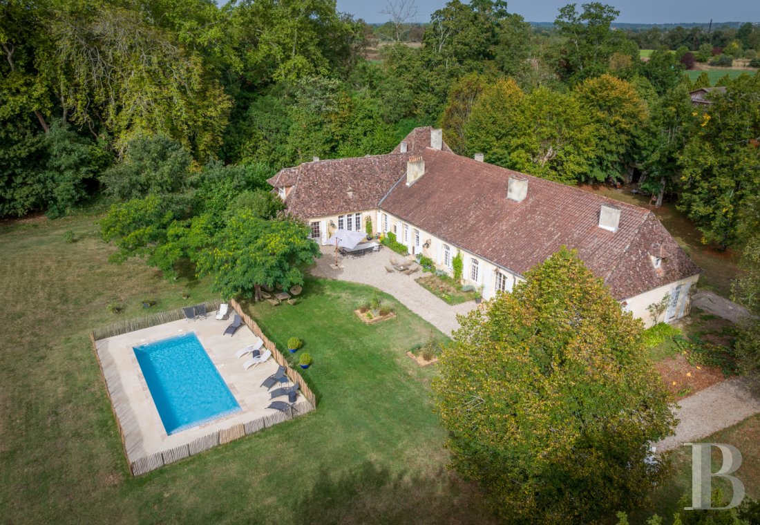 En Dordogne, à l’est de Bergerac, une chartreuse du 18e siècle et son orangerie - photo  n°5