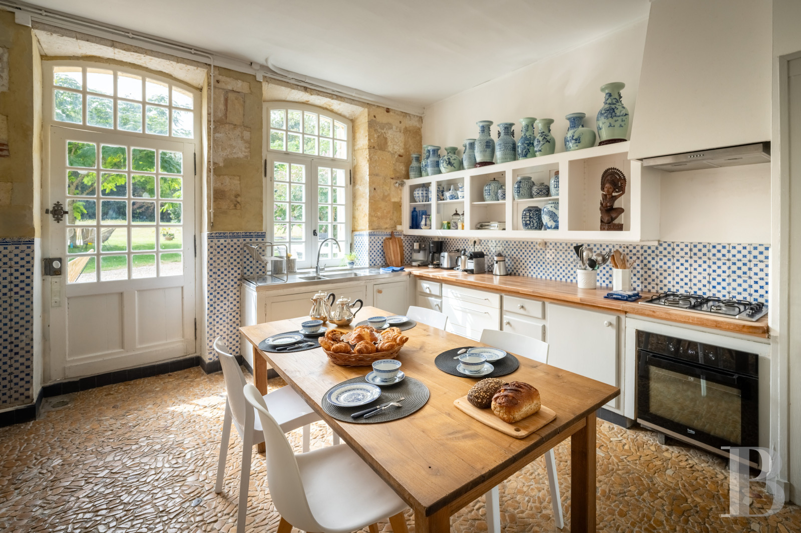 En Dordogne, à l’est de Bergerac, une chartreuse du 18e siècle et son orangerie - photo  n°19