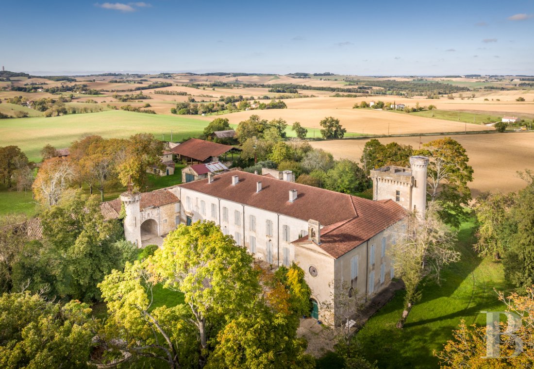 chateaux a vendre midi pyrenees   - 2
