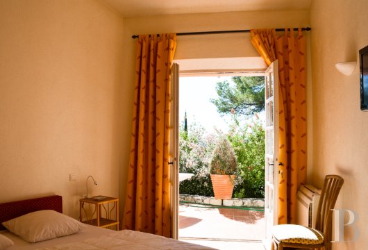 maisons de caractere a vendre paca   - 10