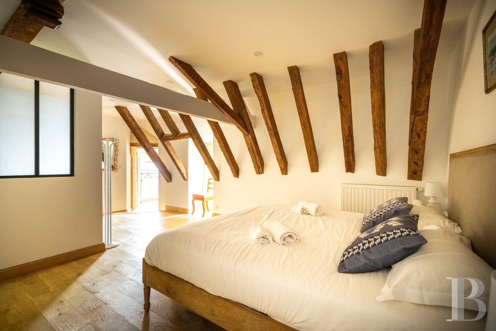 An 11th-century family château bordering the Dordogne in the north-east of Gironde - photo  n°26