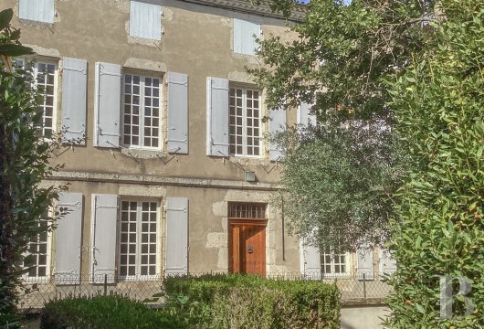 aquitaine - A generous 13th century town residence set in extensive grounds  of approx. 2000 m², in the heart of the Lot-et-Garonne department 
