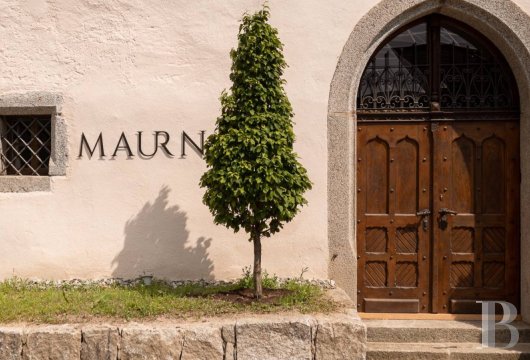 A centuries-old house transformed into a refined hotel in the Trentino-Alto Adige region in northern Italy  - photo  n°2
