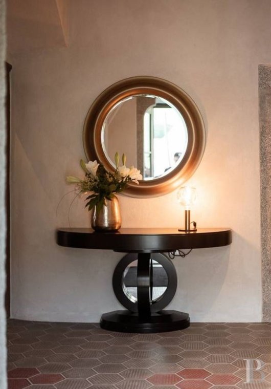A centuries-old house transformed into a refined hotel in the Trentino-Alto Adige region in northern Italy  - photo  n°11
