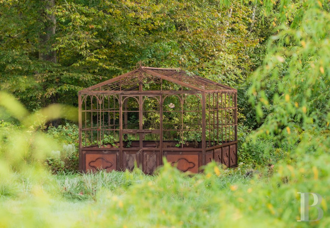 À Malesherbes, dans le Loiret, l’ancienne dépendance du château de Rouville et son jardin en lisière de forêt - photo  n°9