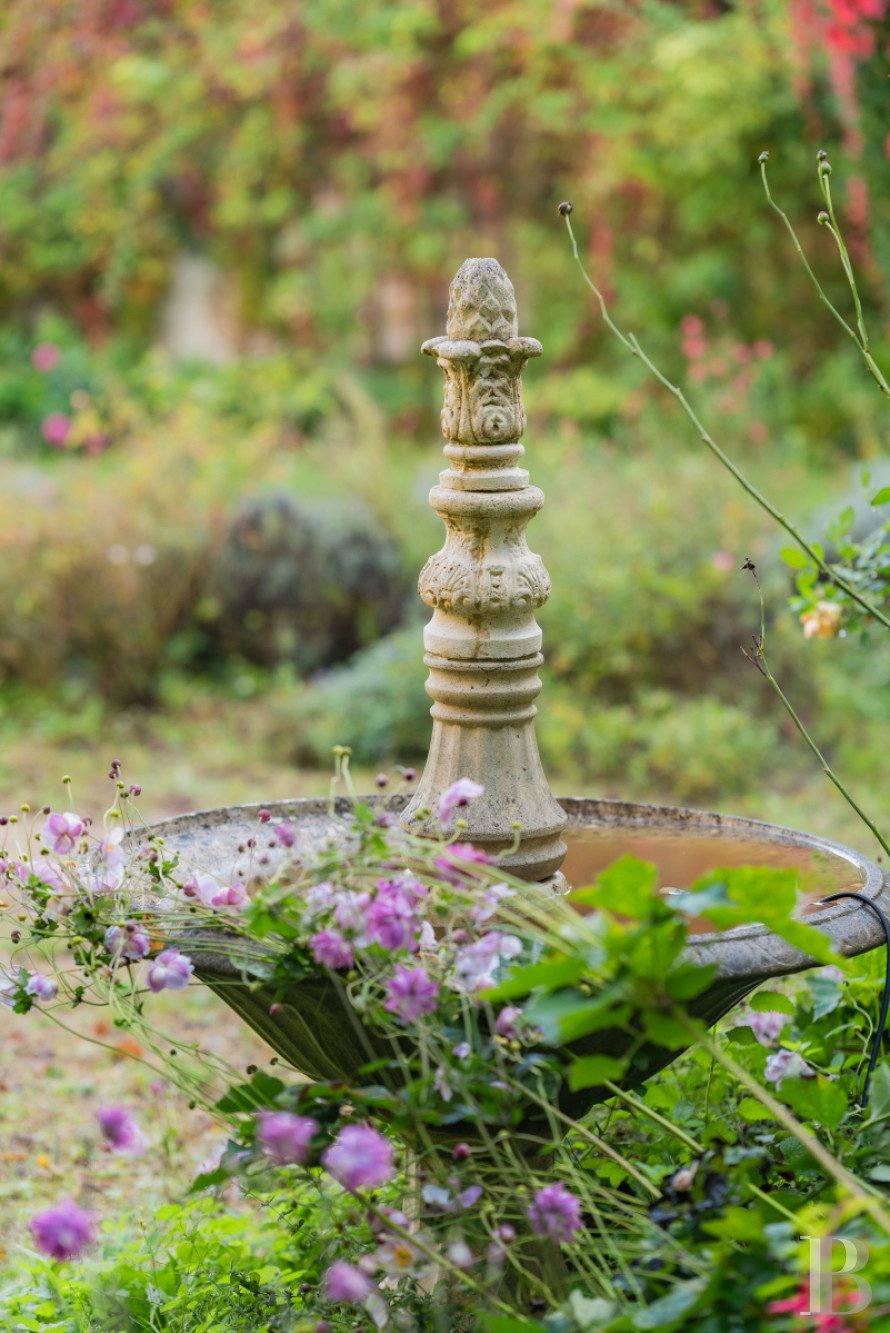 In Malesherbes, in the Loiret region, an 18th-century residence and its garden on the edge of the forest - photo  n°10