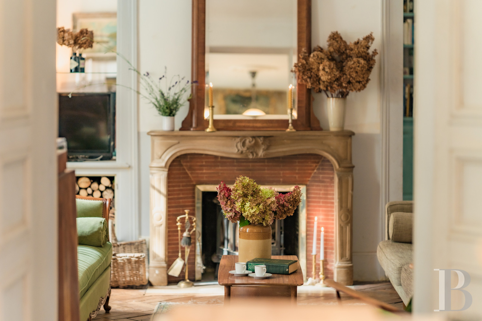 In Malesherbes, in the Loiret region, an 18th-century residence and its garden on the edge of the forest - photo  n°21