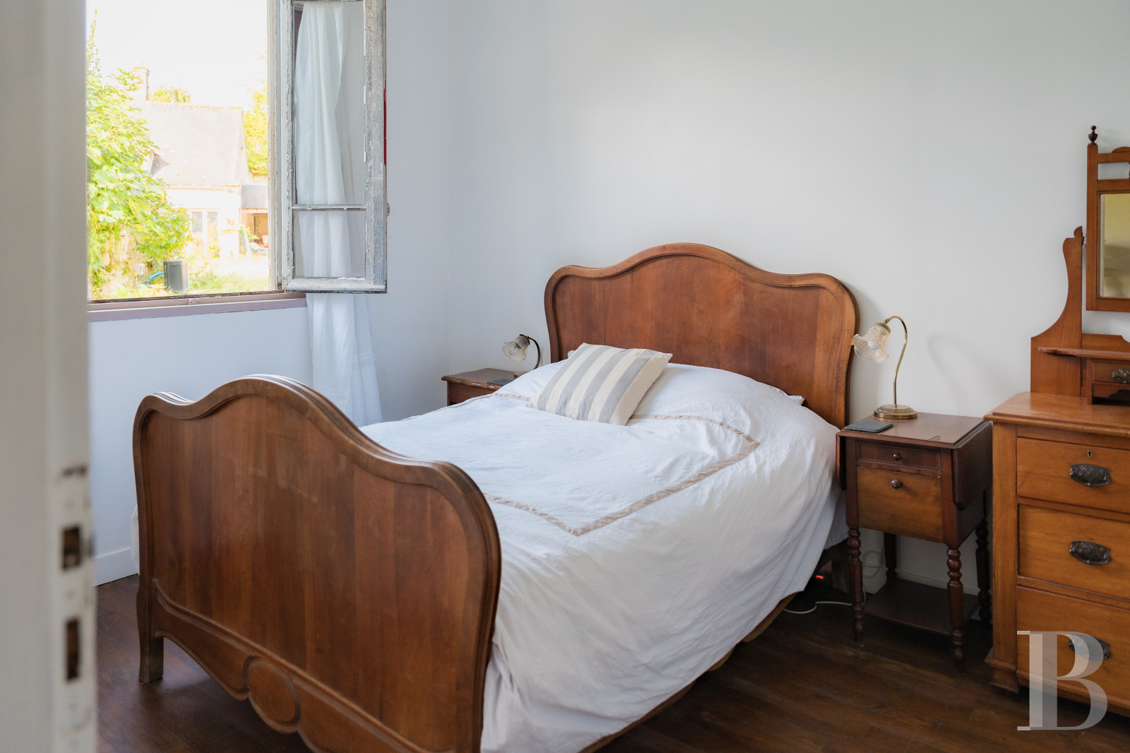 In Malesherbes, in the Loiret region, an 18th-century residence and its garden on the edge of the forest - photo  n°58