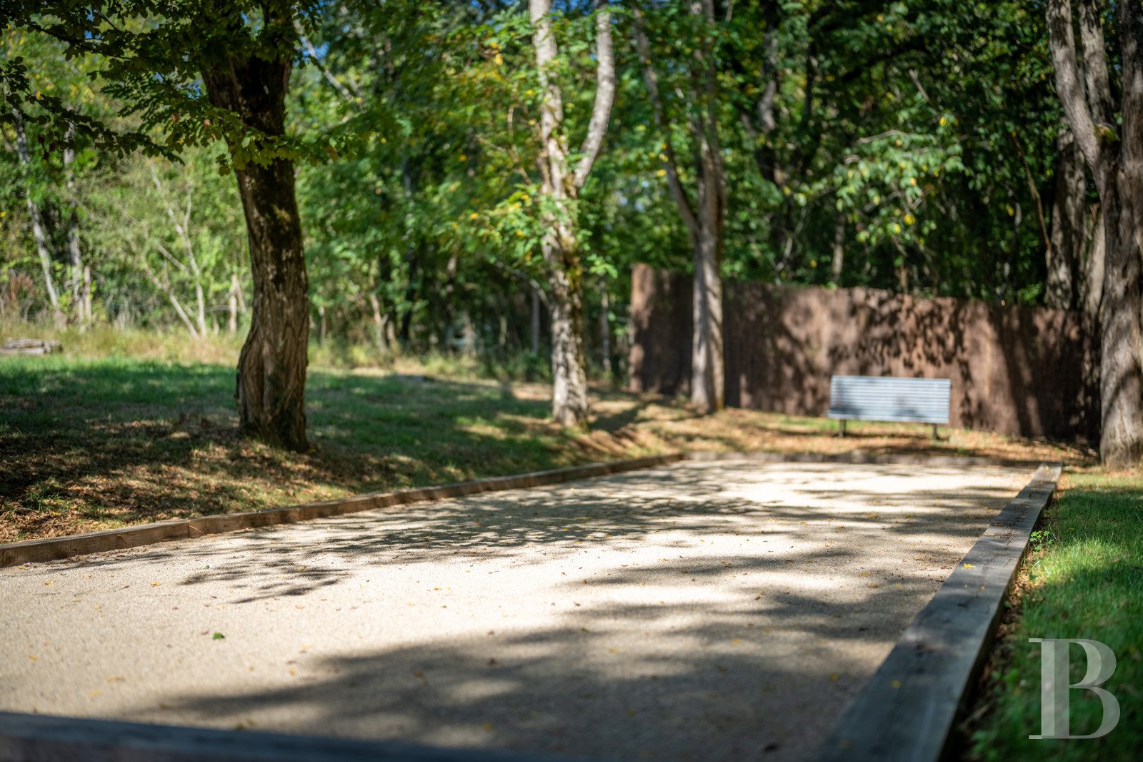 A country manor built in 17th century Périgord style south of Sarlat-la-Caneda in the Dordogne - photo  n°39