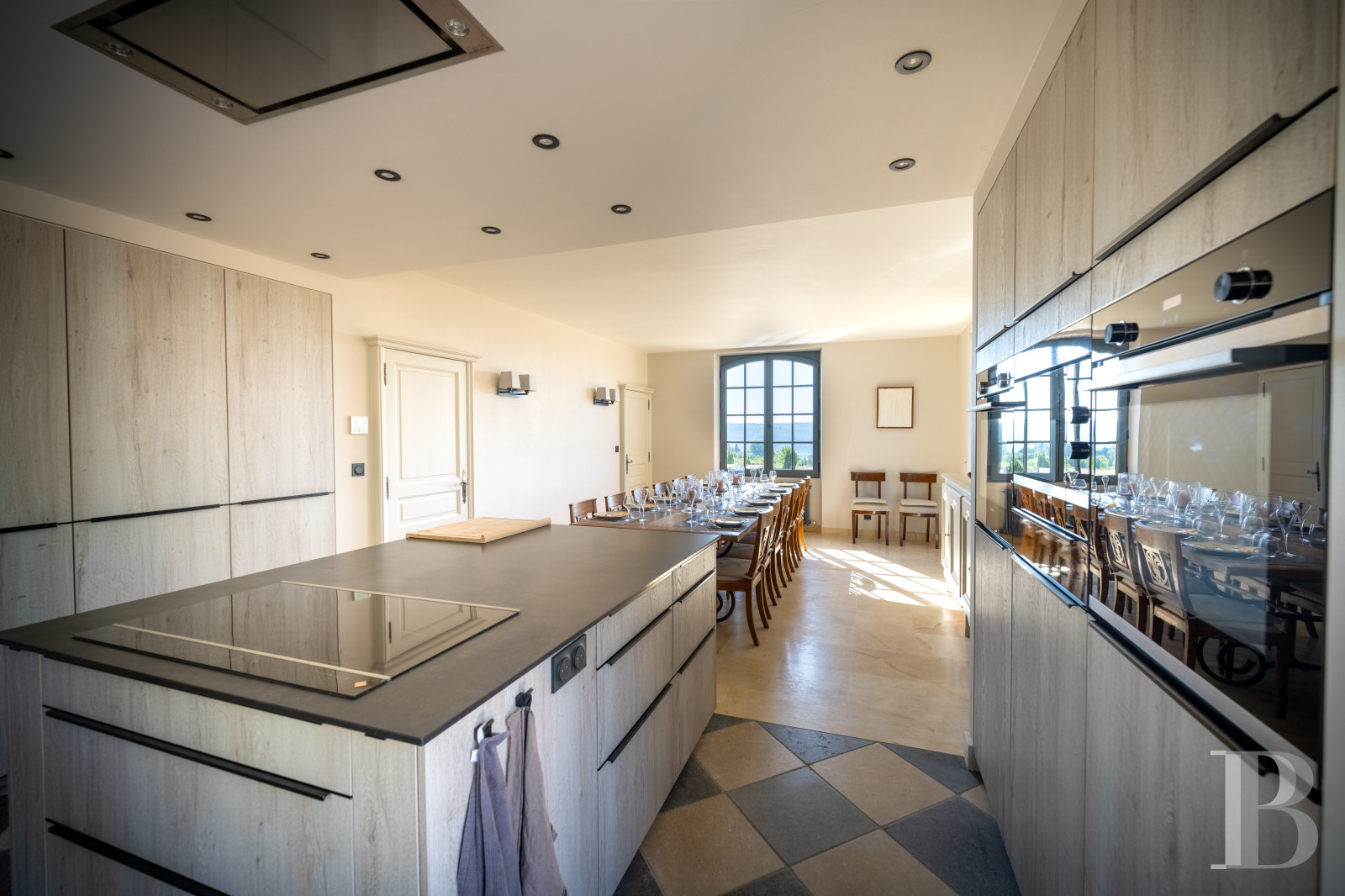 A country manor built in 17th century Périgord style south of Sarlat-la-Caneda in the Dordogne - photo  n°17