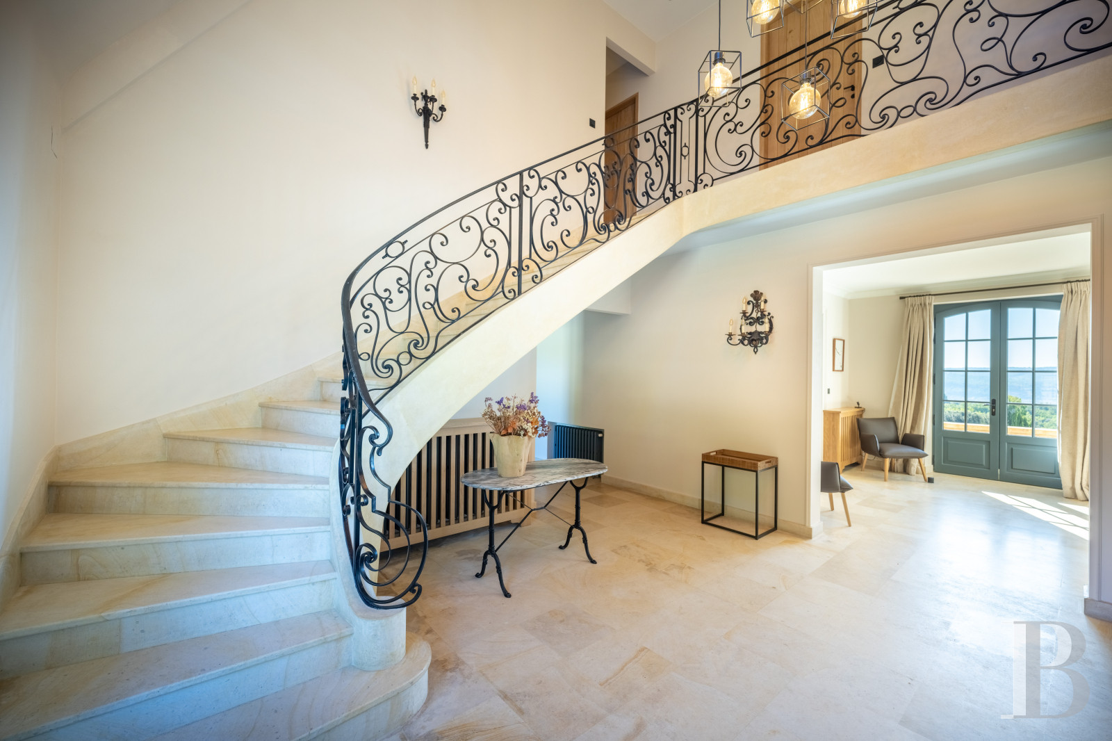 A country manor built in 17th century Périgord style south of Sarlat-la-Caneda in the Dordogne - photo  n°10