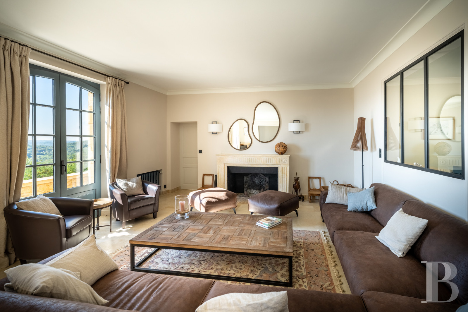 A country manor built in 17th century Périgord style south of Sarlat-la-Caneda in the Dordogne - photo  n°11