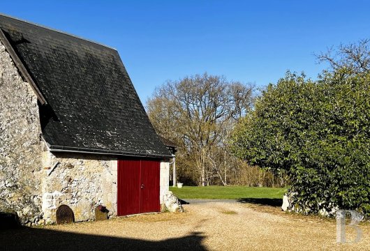 character properties France center val de loire   - 12