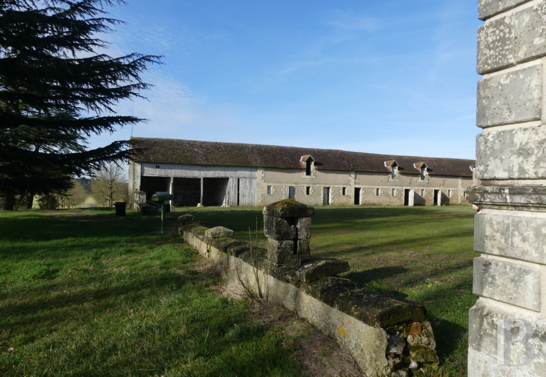 character properties France poitou charentes   - 8