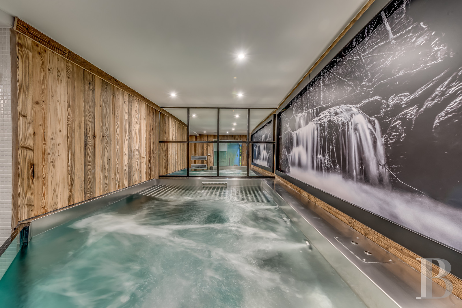 A former village house completely renovated to create a luxurious chalet in Tignes-les-Brévières in Savoie - photo  n°24