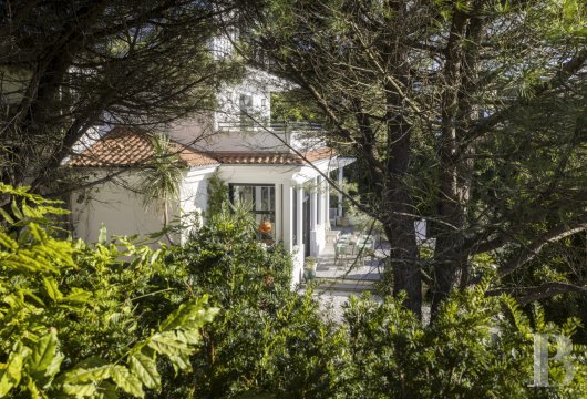 A 1920s house overlooking the ocean in Anglet, between Bayonne and Biarritz - photo  n°3