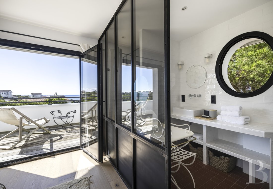 A 1920s house overlooking the ocean in Anglet, between Bayonne and Biarritz - photo  n°17