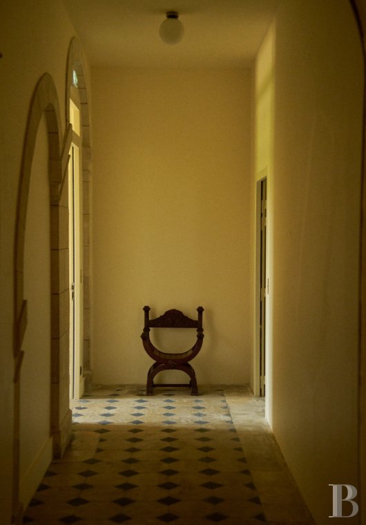 Dans le Val de Loire, près de Sancerre, un château du 18e siècle au milieu des vignes - photo  n°33