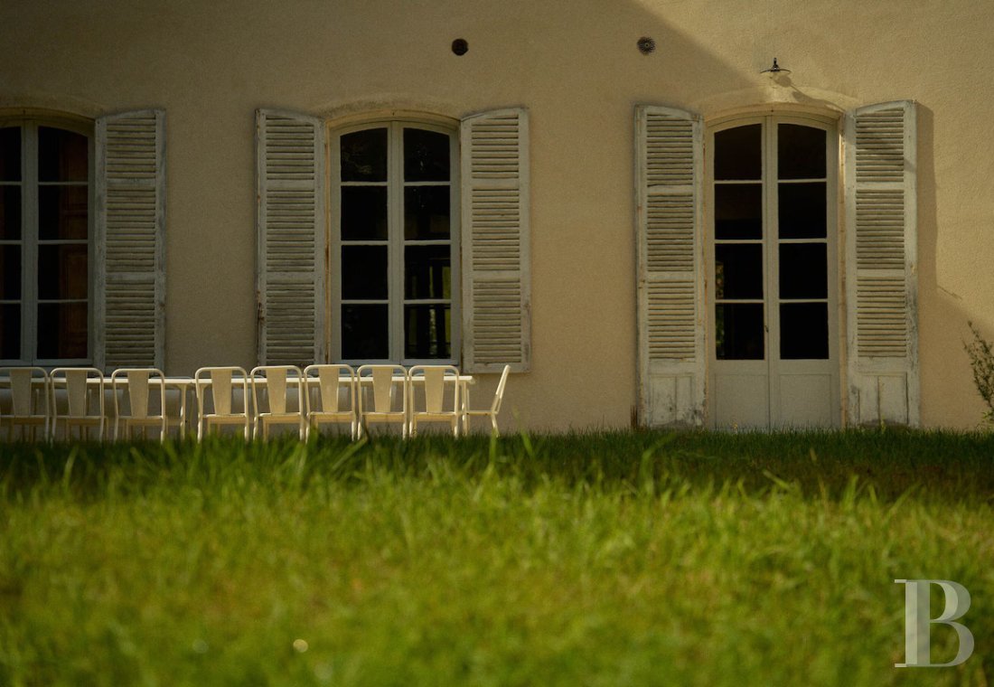 Dans le Val de Loire, près de Sancerre, un château du 18e siècle au milieu des vignes - photo  n°39