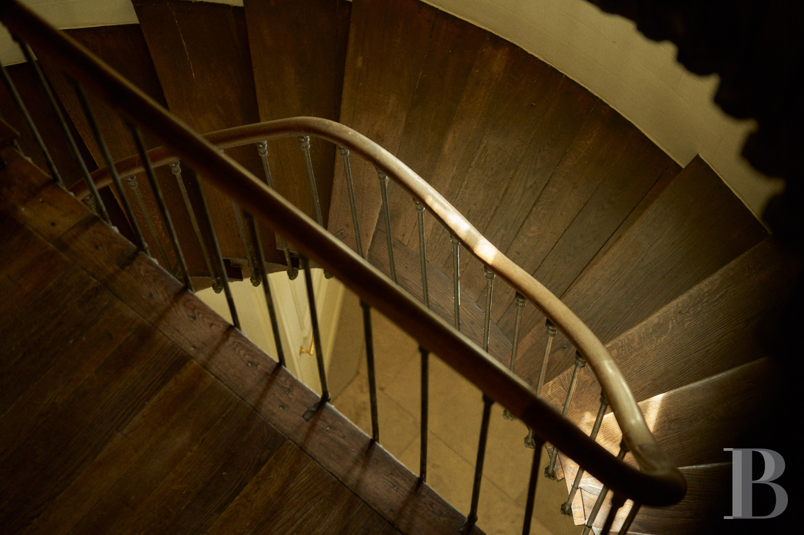 Dans le Val de Loire, près de Sancerre, un château du 18e siècle au milieu des vignes - photo  n°35