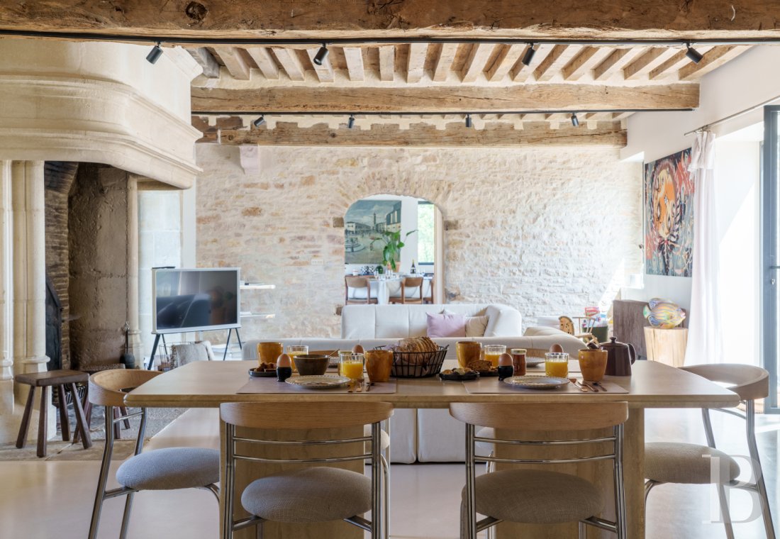 A village house opening out onto the countryside between Beaune and Meursault in the Côte d'Or  - photo  n°9