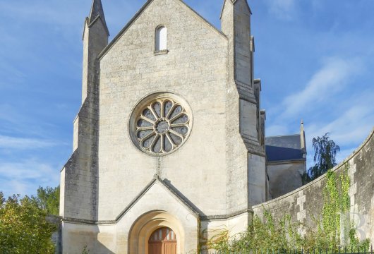 poitou-charentes - The sober chapel of the former Niort Carmelite convent,  a haven of calm and serenity very close to the centre, overlooking the town 
