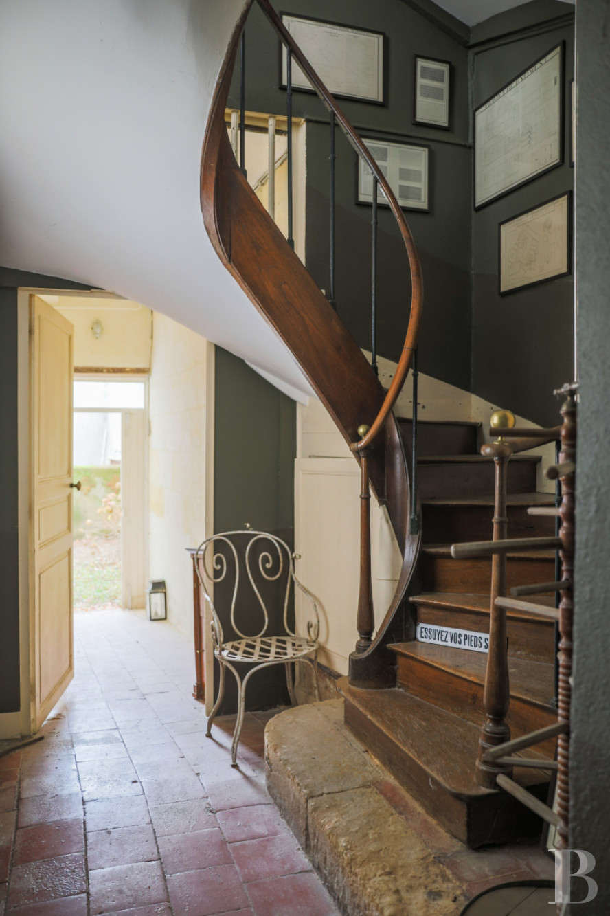 À la Chartre-sur-le-Loir, dans la Sarthe, trois chambres d’hôtes dans un immeuble de commerce du 19e siècle - photo  n°2